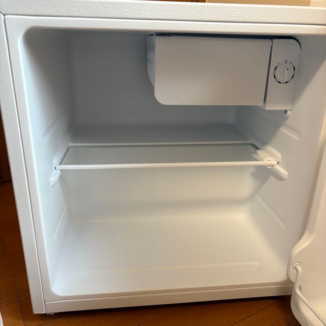 冷蔵庫　小型冷蔵庫　PRC-B051D-W オーヤマ　本日限定値下げ価格