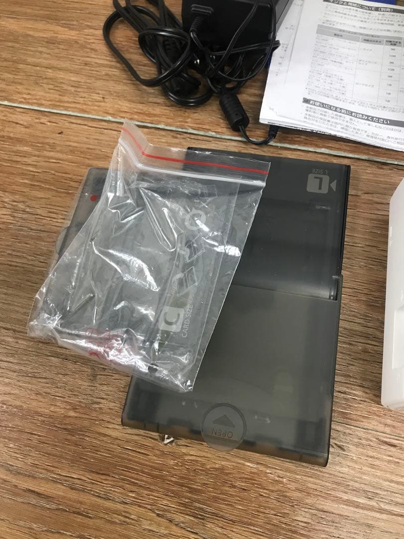 Canon SELPHY CP1300 本体　キャノン　セルフィー