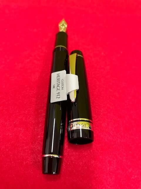 未使用品 パイロット万年筆 カスタム ヘリテイジ 912 14k EF 即送