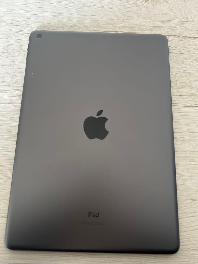 iPad 第8世代 128GB スペースグレイ