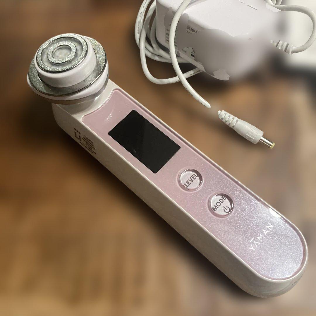 YAMAN 美顔器 目の周り機能あり 2回使用BOOSTER PAD 19枚付き