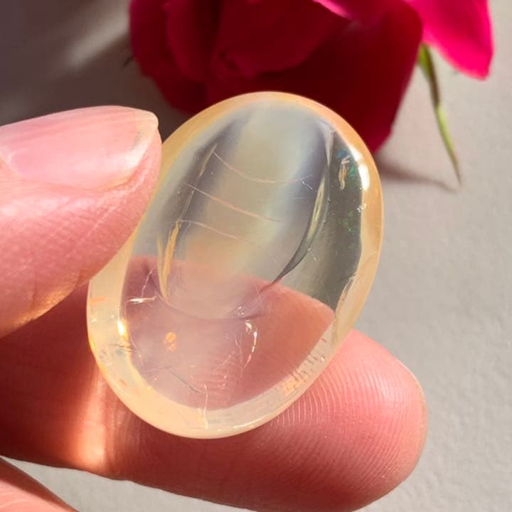 珍品！エッグインオパール29.64ct磨き石/鉱物標本