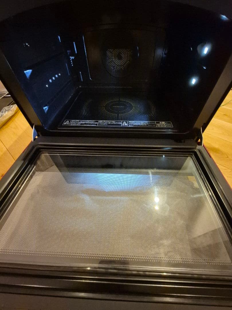 TOSHIBA　 石窯ドーム　オーブンレンジ 　ER-RD3000（R）