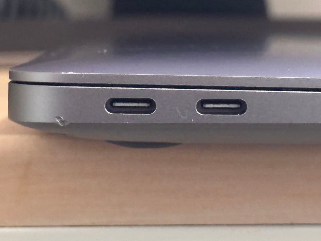 MacBook Air M1 13インチ 8GB 256GB 画面不良