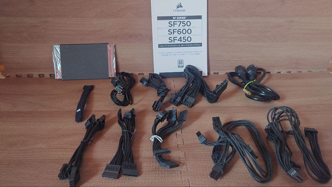 Corsair SF750 750W 電源ユニット中古
