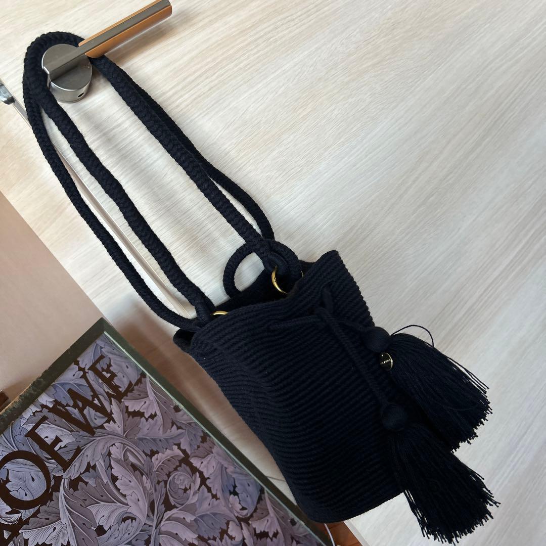 新品CHILA BAGS黒フリンジ付きニット編ショルダーバッグハンドメイド手作り