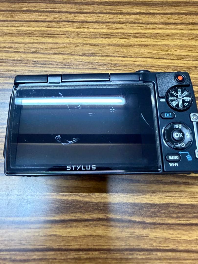 Olympus Stylus TG-870 防水デジカメ