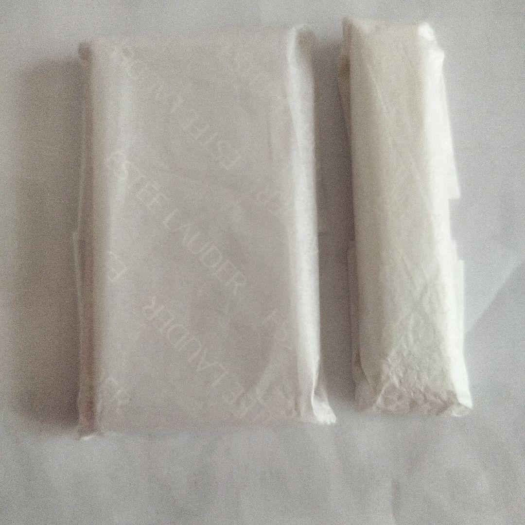 新品 未使用 エスティローダ 口紅＆ エンヴィチーク(3種類) の ２点