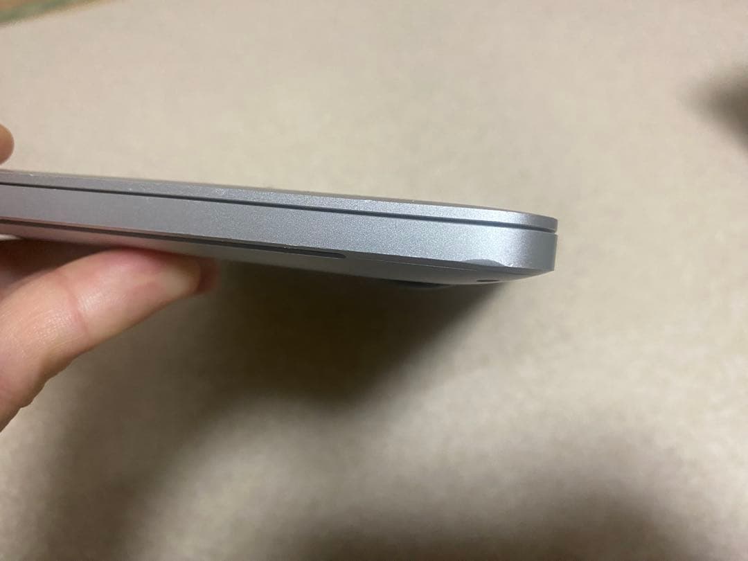 MacBook Pro 2020 i5 16GB512GB / 動作良好