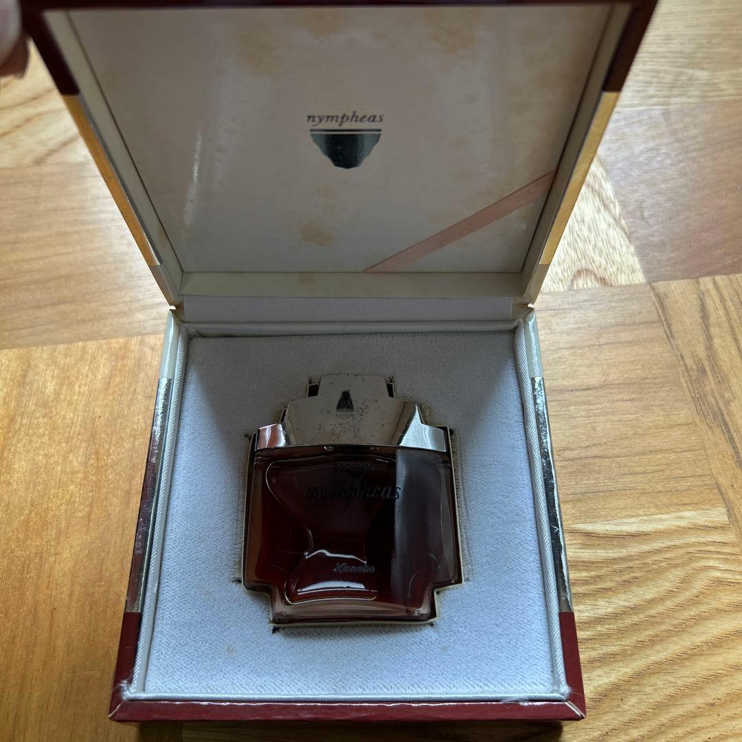 新品未使用 カネボウ ナンフェアス パルファム 15ml