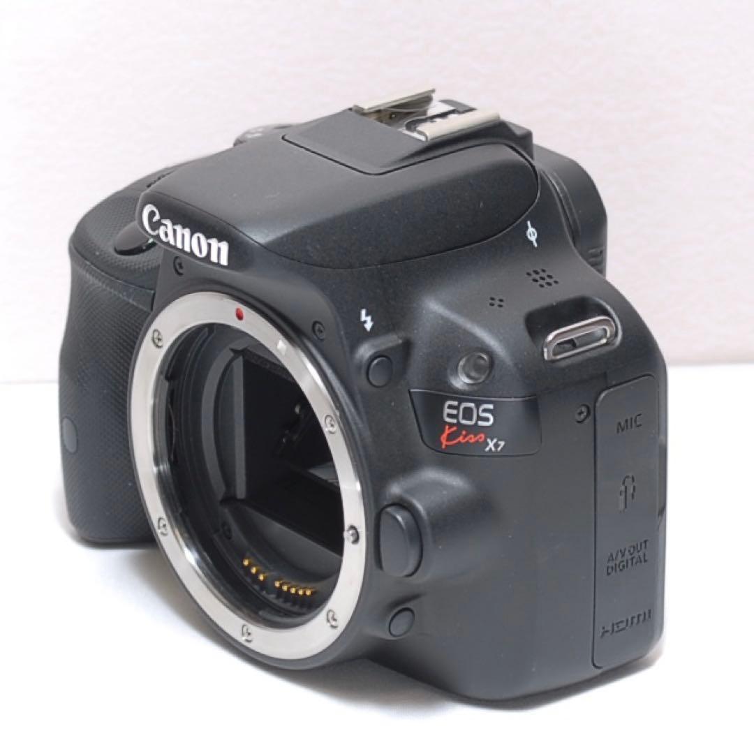 軽量モデルで女性に✨CANON KISS X7✨シングルレンズ✨すぐに使えます