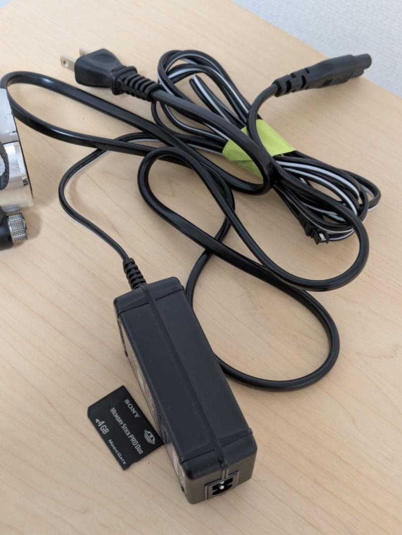 SONY HDR-SR-11 【動作確認済み】 付属品あり デジタルビデオカメラ