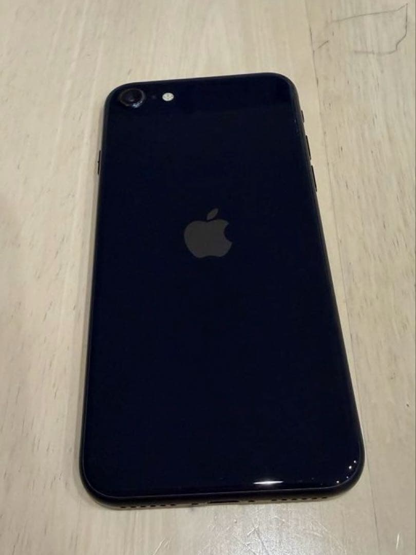 Apple iPhone SE （第3世代）