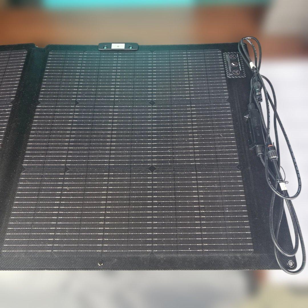 EcoFlow 220W片面 ソーラーパネルGen2　訳アリE5