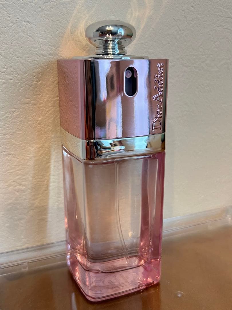 Dior ディオール　アディクト2 オードトワレ　50ml フレグランス　香水