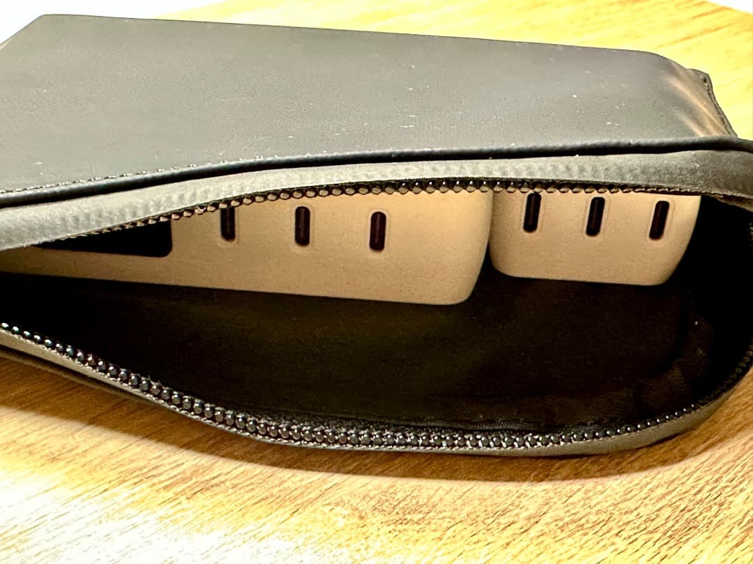 新品 CIO 3点セット 限定ポーチ SMARTCOBY SLIM 黒