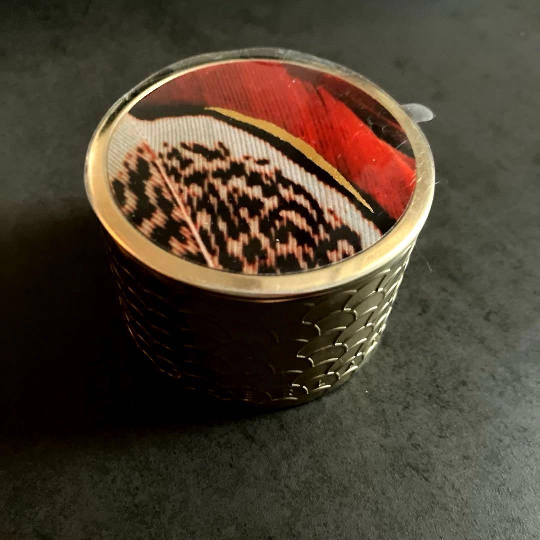 新品の未使用 ゲラン メテオリット ビーユ フェニックス フェイスパウダー