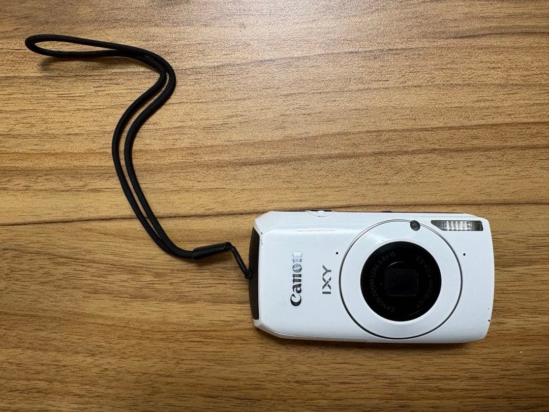 【美品・動作品】Canon　キヤノン　IXY 30S　ホワイト