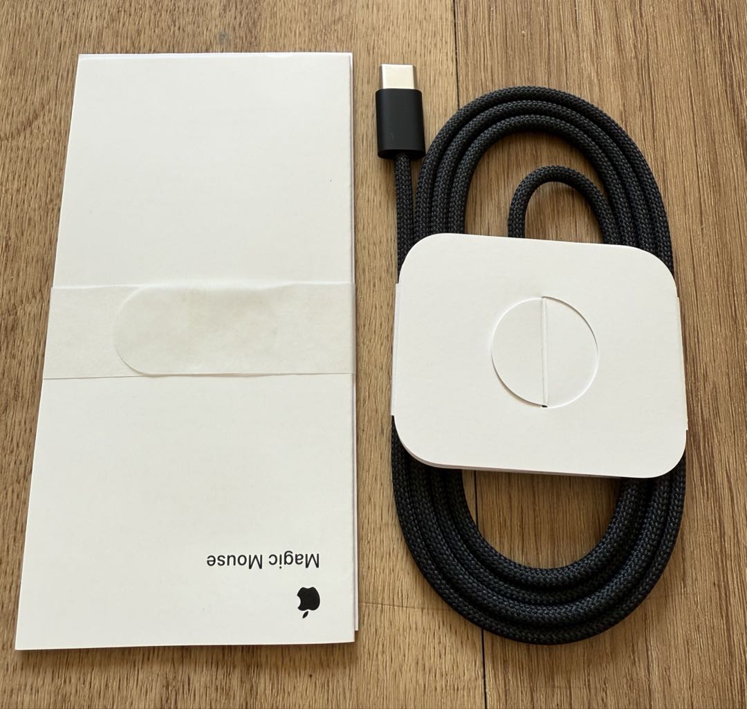 Magic Mouse (USB-C) - ブラック