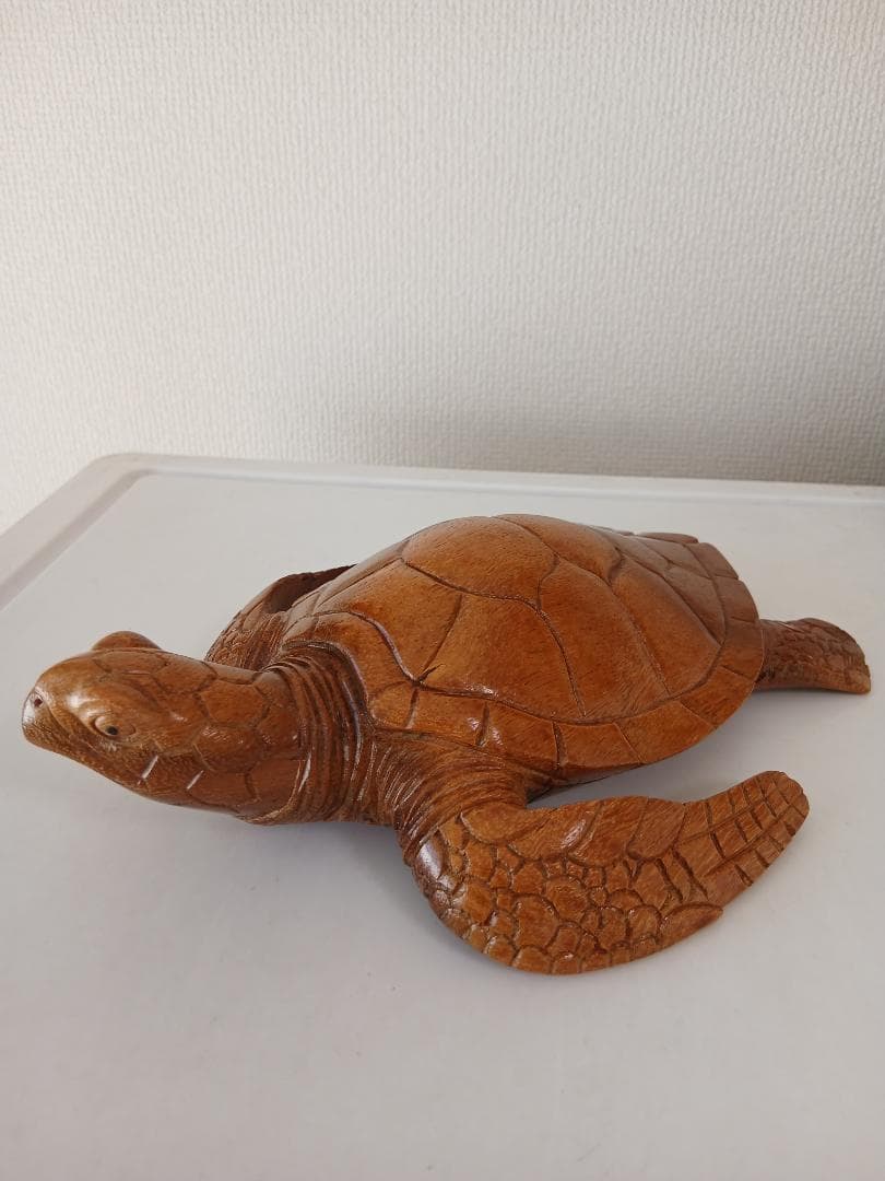 木彫り置物　ウミガメ