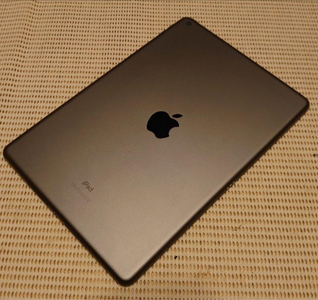 FM463完動品iPad第9世代(A2602)本体64GBグレイ送料込