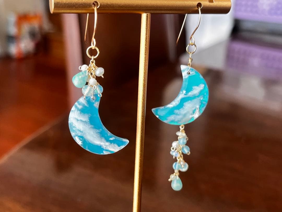 kayaですオーロラプルームアゲートのムーンピアス