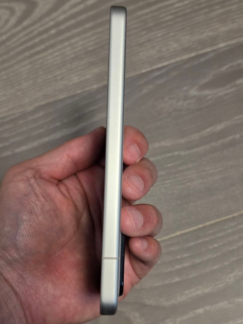 スマートフォン本体 Xiaomi15. 256GB. White