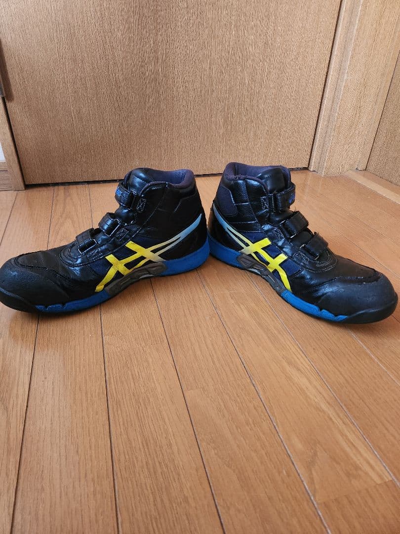 ASICS ハイカット安全靴 ブラック/イエロー/ブルー