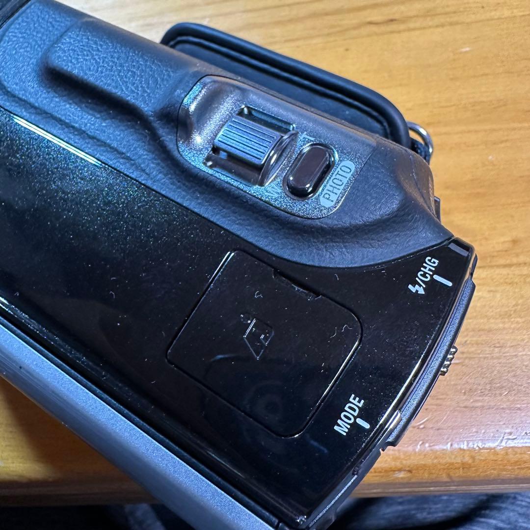 Victor JVC GS-TD1-B ビデオカメラ ほぼ新品 6325