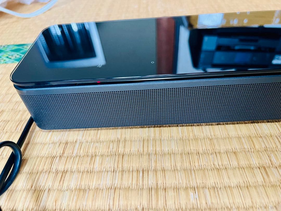 Bose ボーズのフラッグシップサウンドバー「Soundbar 700」です。