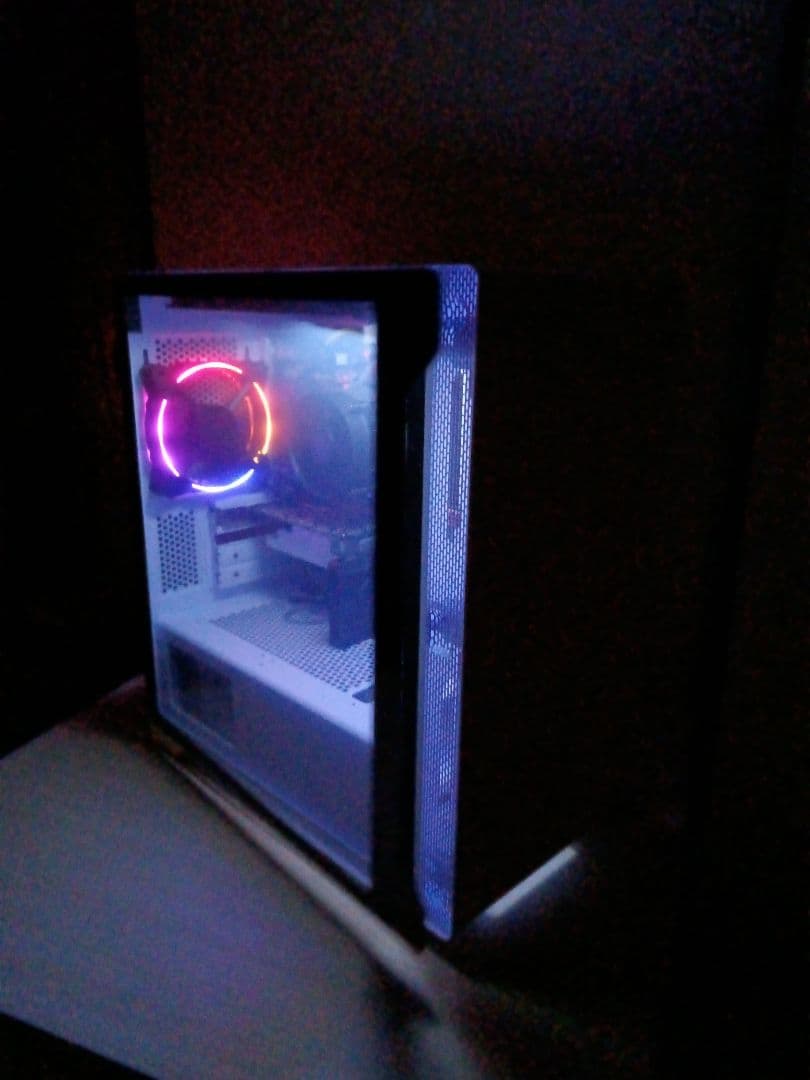 スノーホワイト 強化ガラスパネル Intel Core i5 デスクトップPC