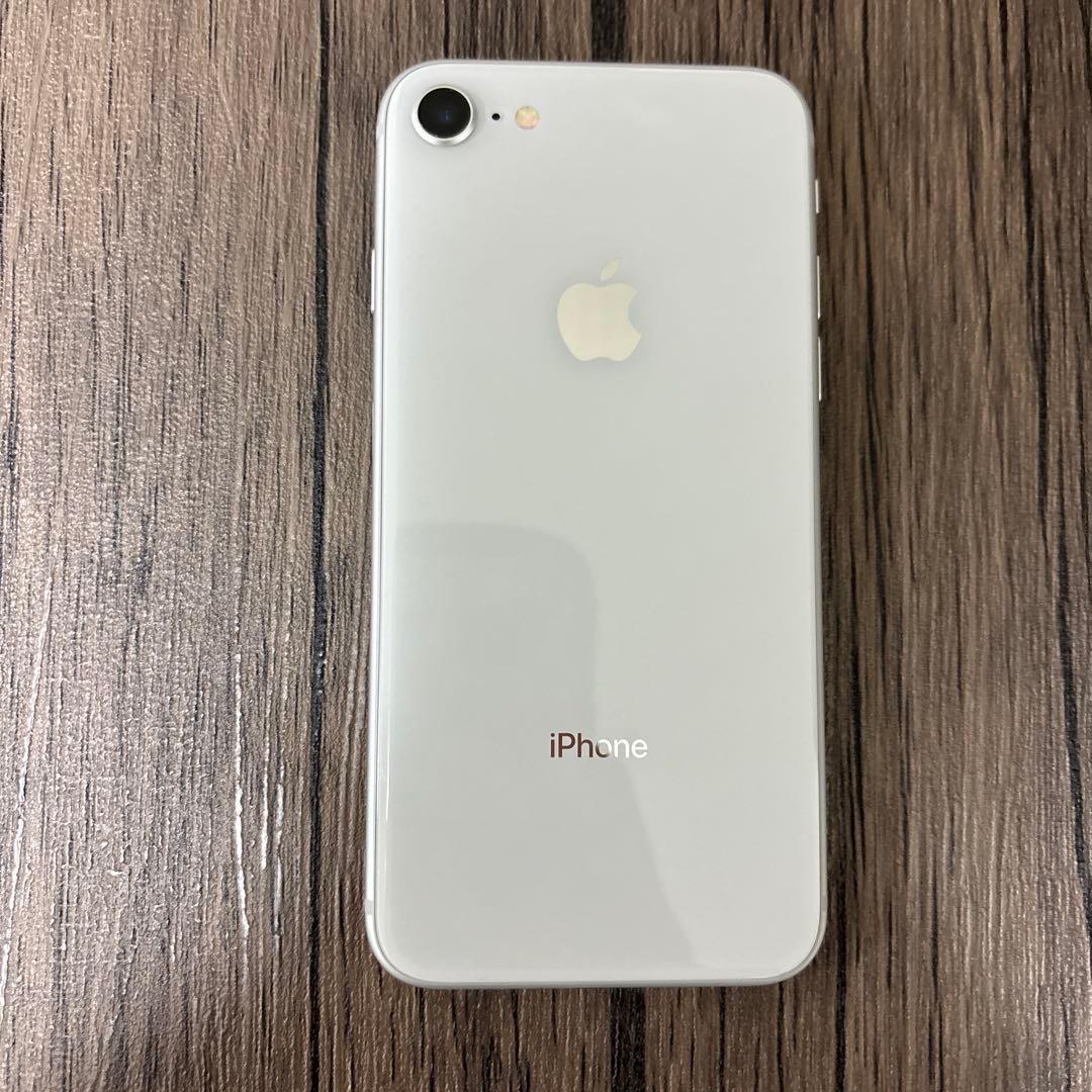 【週末価格】iPhone 8 64GB SIMロックあり　ソフトバンク