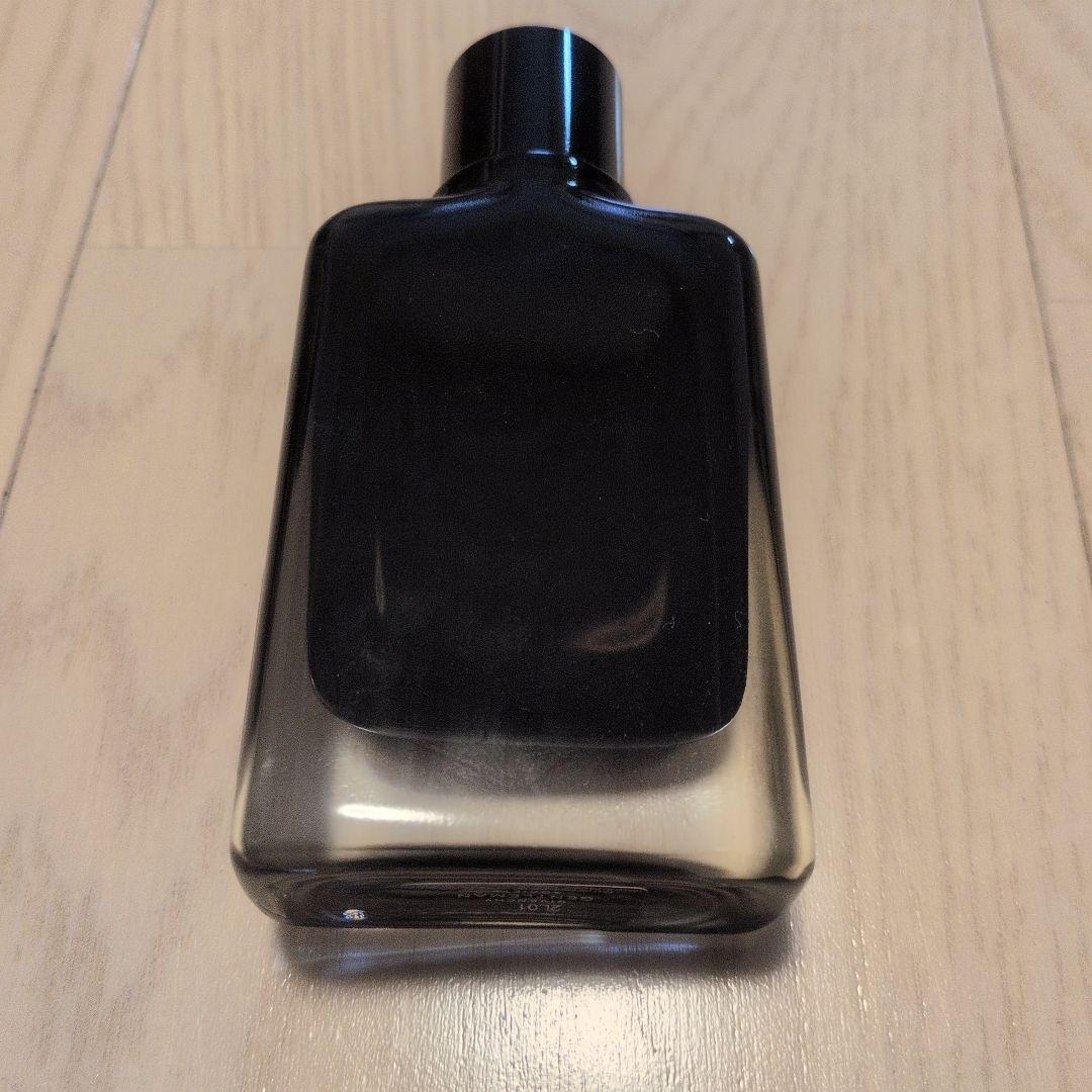 GIVENCHY GENTLEMAN SOCIETY 香水