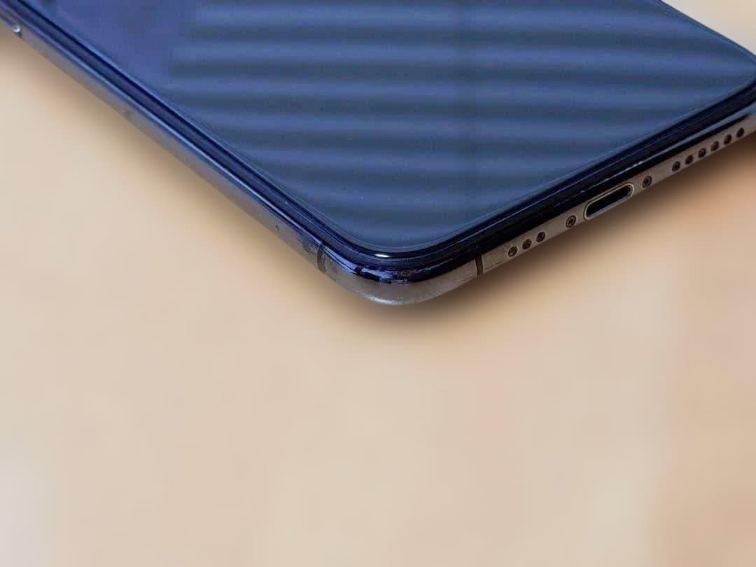 iPhone Xs スペースグレイ 256GB バッテリー100% SIMフリー