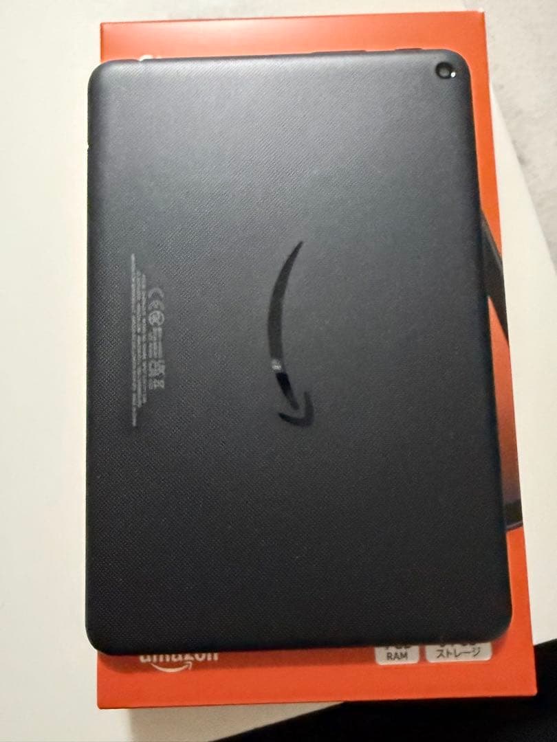 fire HD8、ケース、フィルム付き