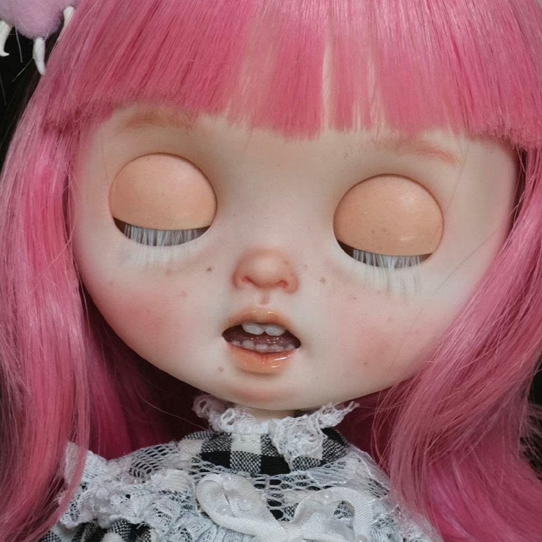 カスタムブライス 作家様 ドール 人形 悪戯っ子 かわいい 幼い きれい