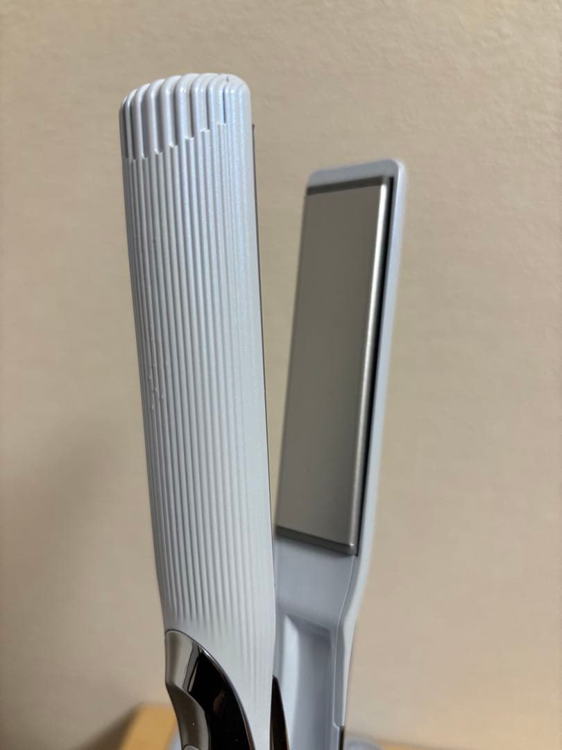 ReFa リファ ストレートアイロン プロ RE-AT-02A 動作確認済