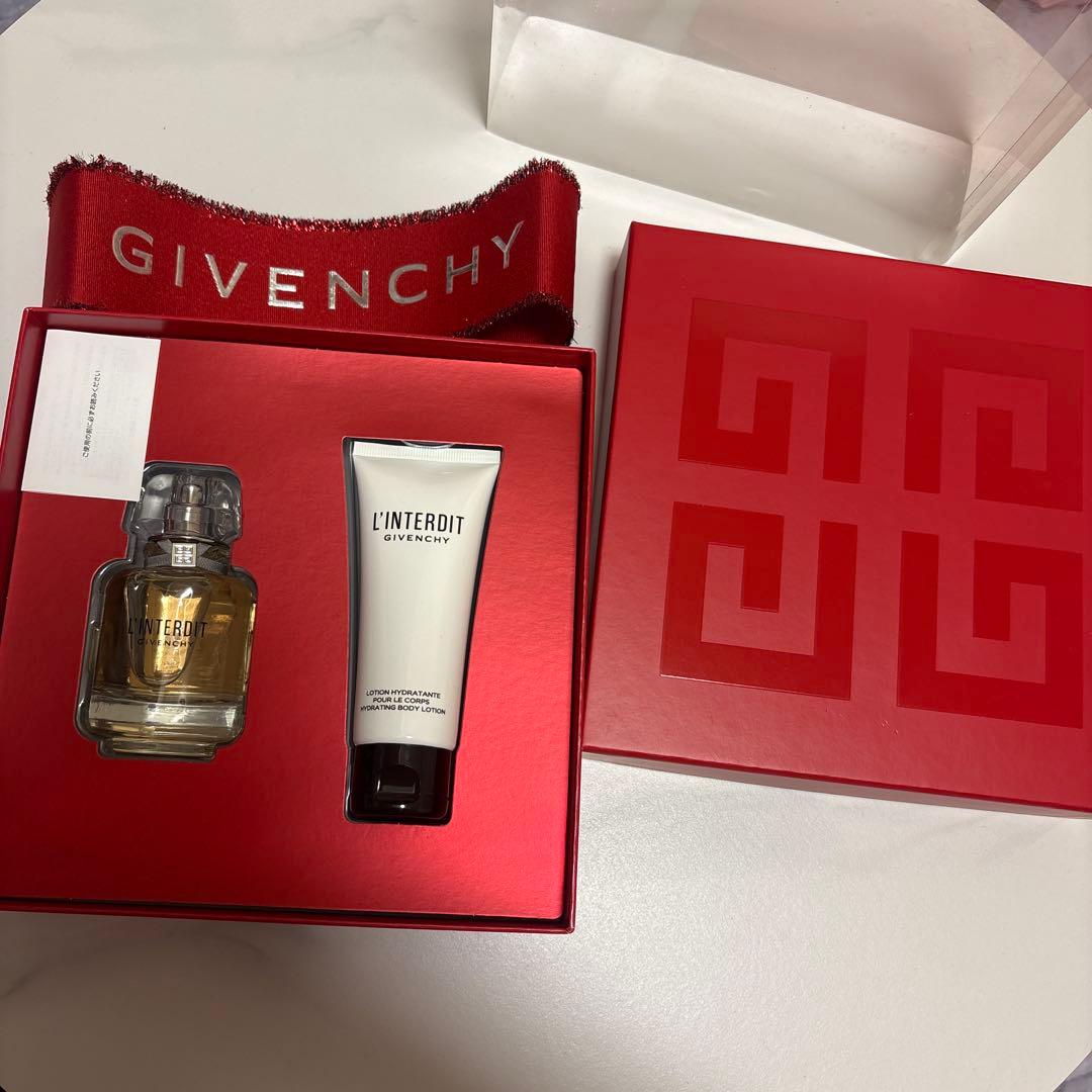 GIVENCHY ランテルディ　オーデトワレコフレ