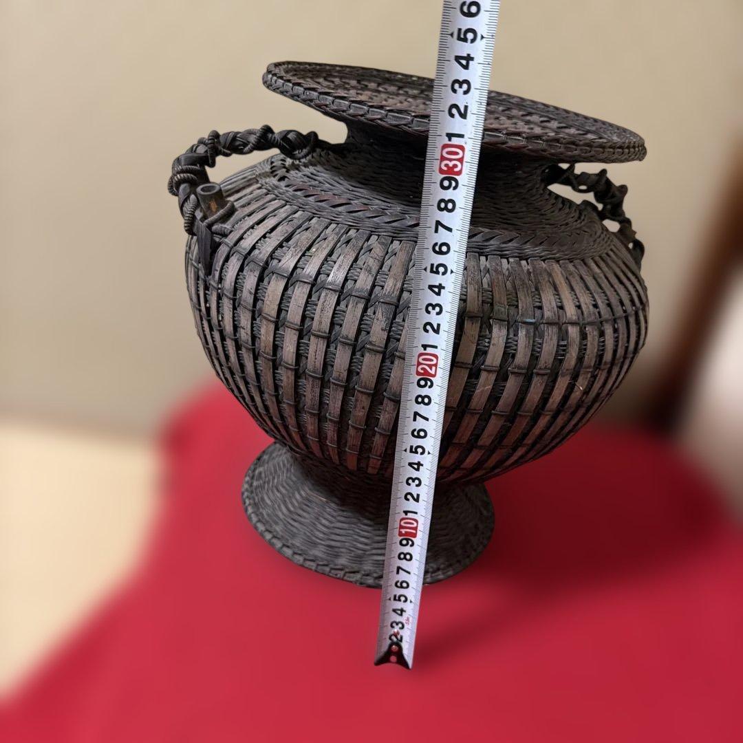 竹製の蓋付き編みかご　和風　和室　インテリア