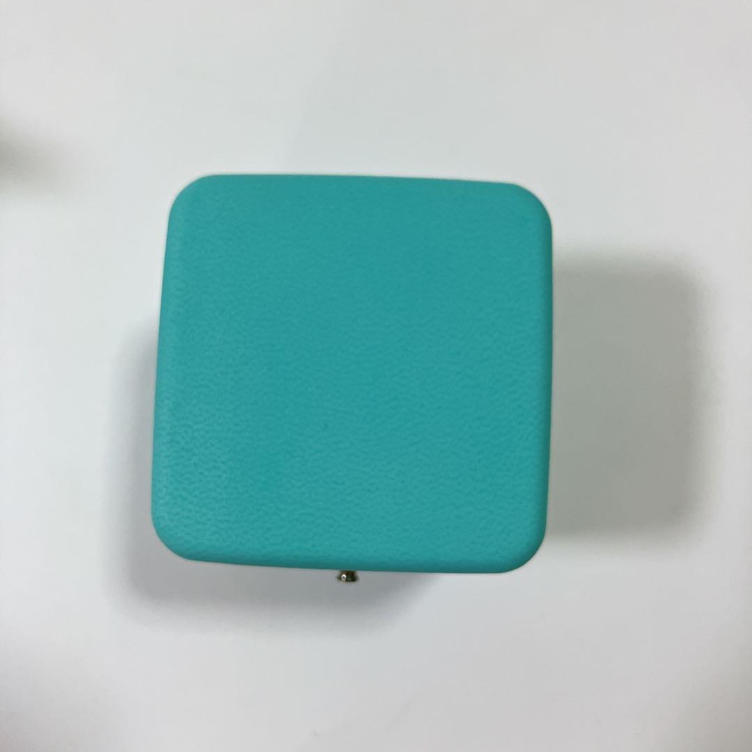美品　ティファニー　ペアリングケース　空箱　指輪入れ　婚約指輪　リボン付き