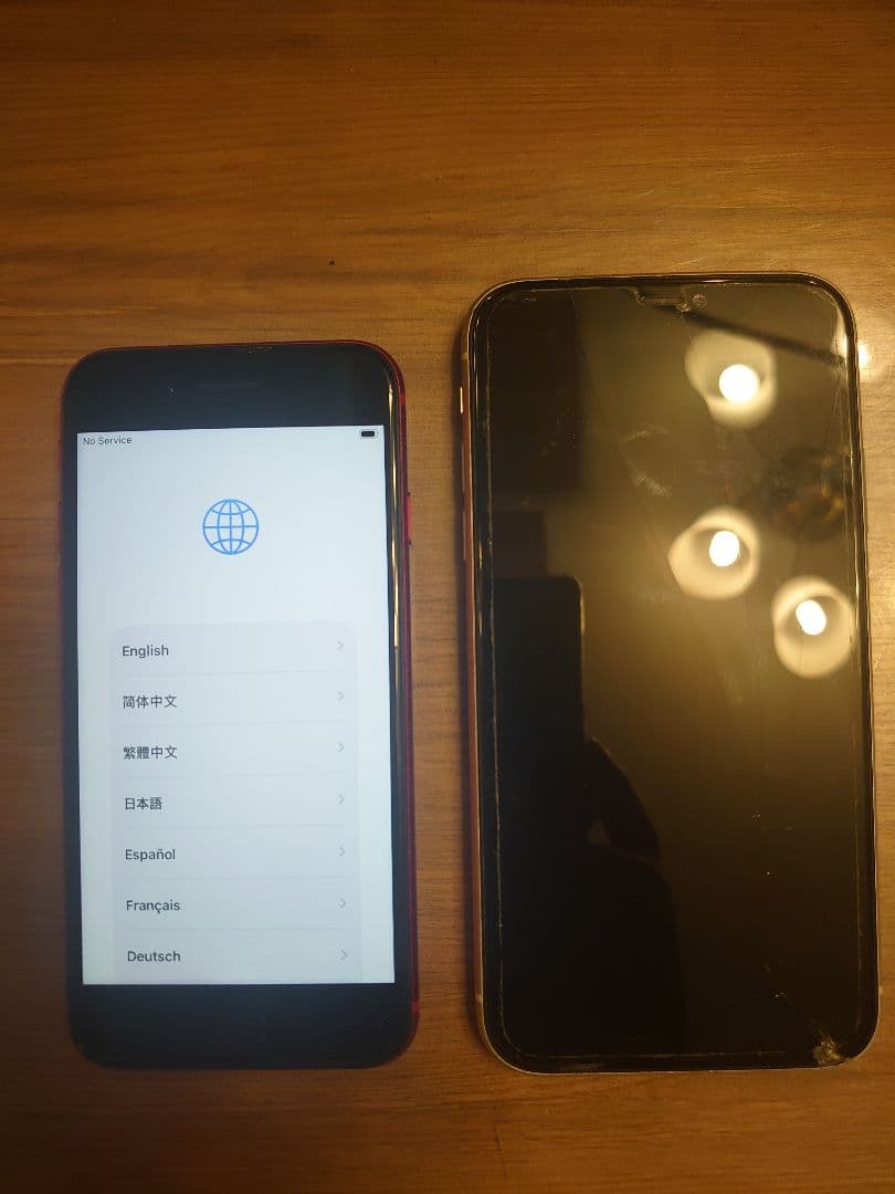 iPhone SE iPhone 11 白 ジャンク 2台 まとめ売り