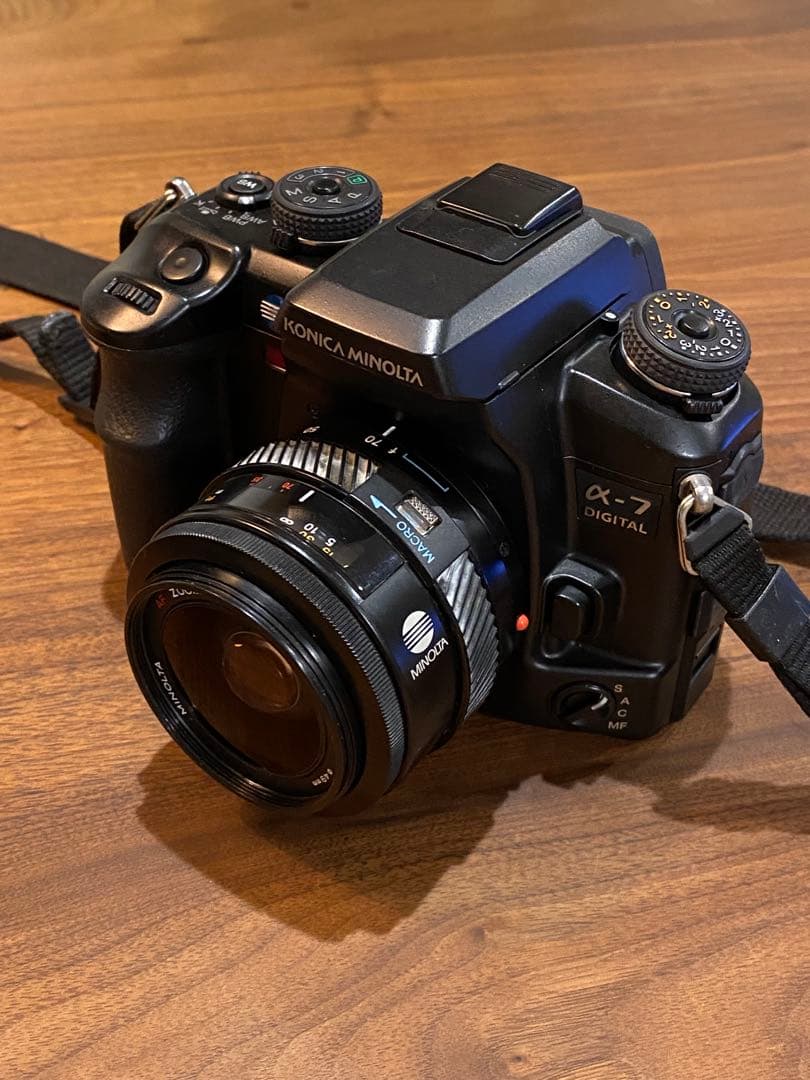 Konica Minolta α-7 Digital デジタル一眼　レンズ2本