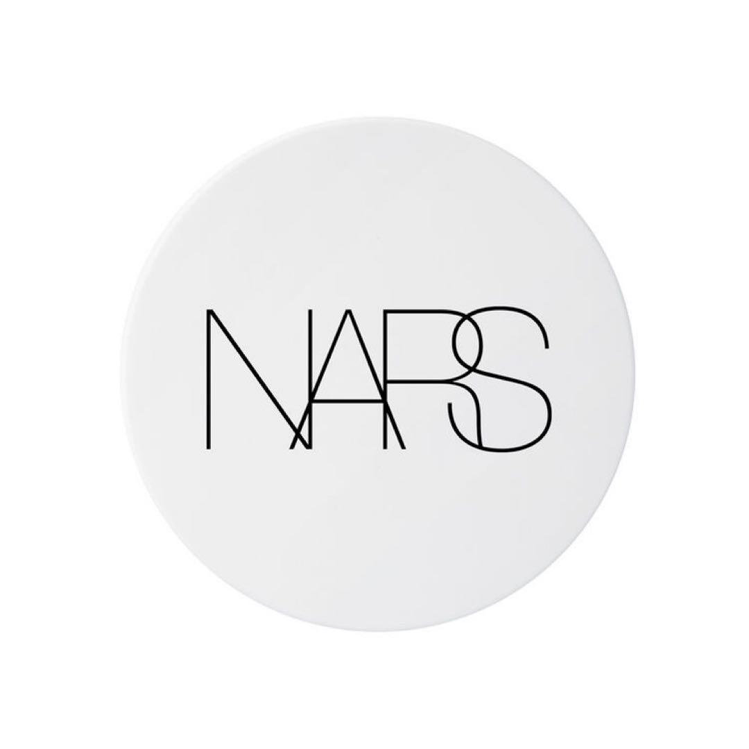 NARS　ライトリフレクティング　セラムクッションファンデーション　03789