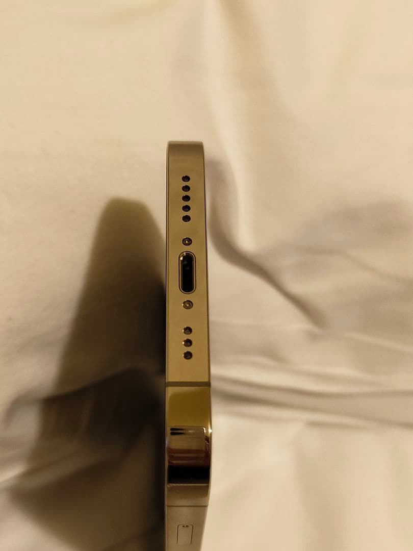 美品！SIMフリー Apple iPhone12 Pro 128GB ゴールド