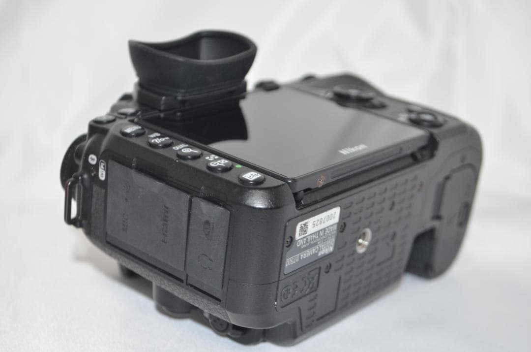 極美品級　シャッター数1万6200回以下 Nikon D7500☆Wi-Fi搭載