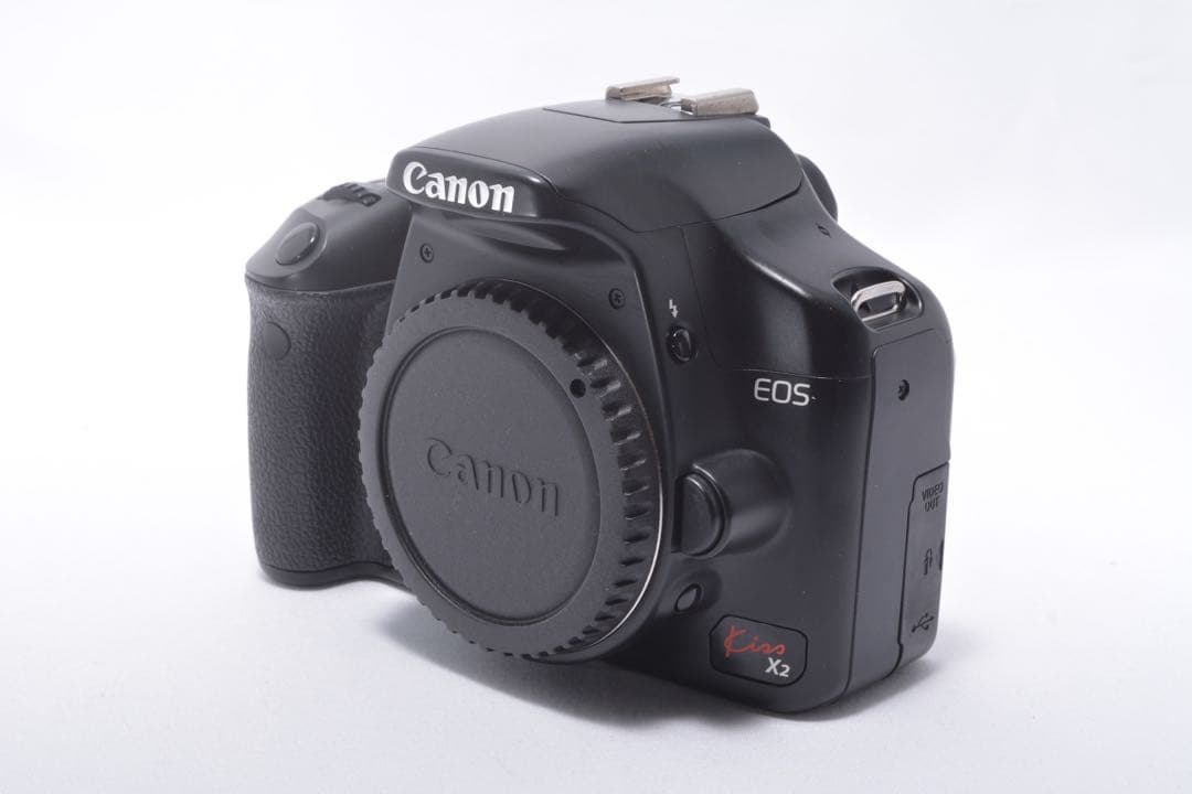 手ぶれ補正レンズで安心✨Canon Kiss X2❣️届いてすぐ使えるセット✨