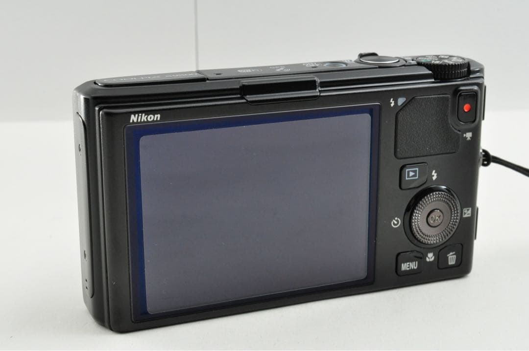 美品　Nikon COOLPIX S9500 ニコン クールピクス　ブラック