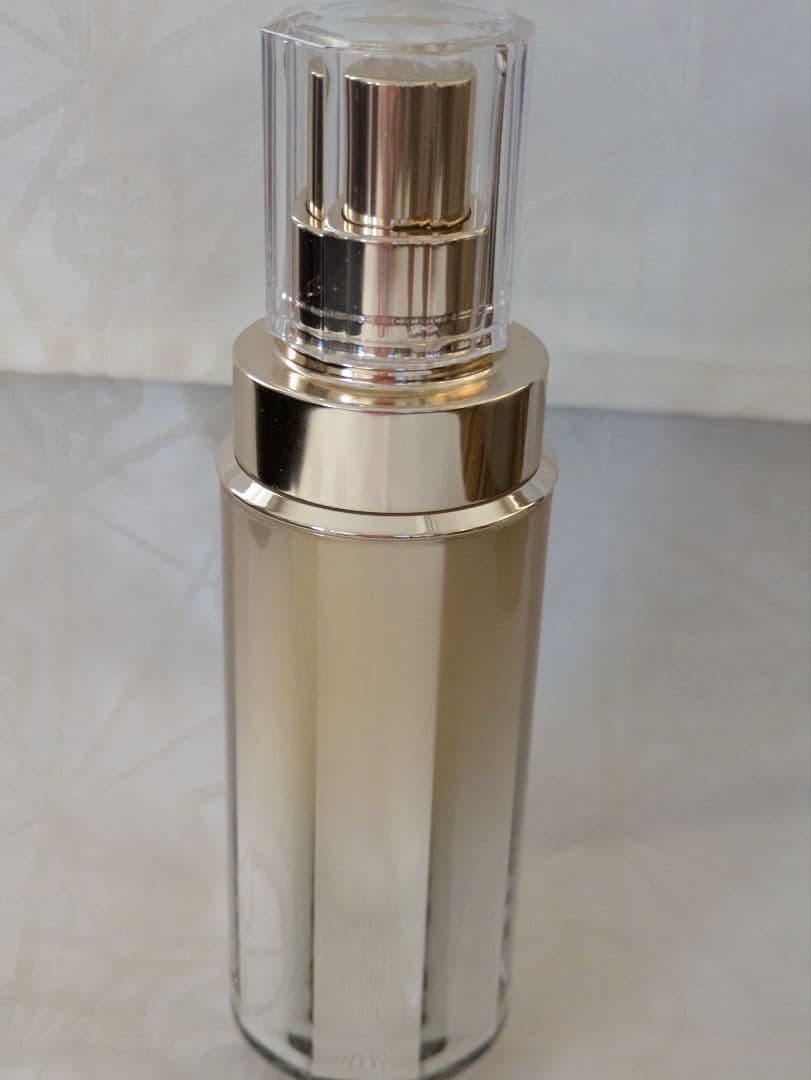 clé de peau BEAUTÉ 美容液 セラムフェルミサンS