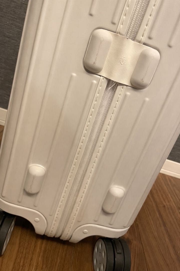 RIMOWA ESSENTIAL チェックインM