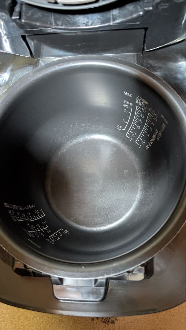 美品象印 NW-JU18 圧力IH炊飯ジャー炊飯器　19年製 一升 10合